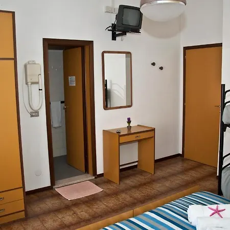 Отель Dei Fiori Bbocca 2*
